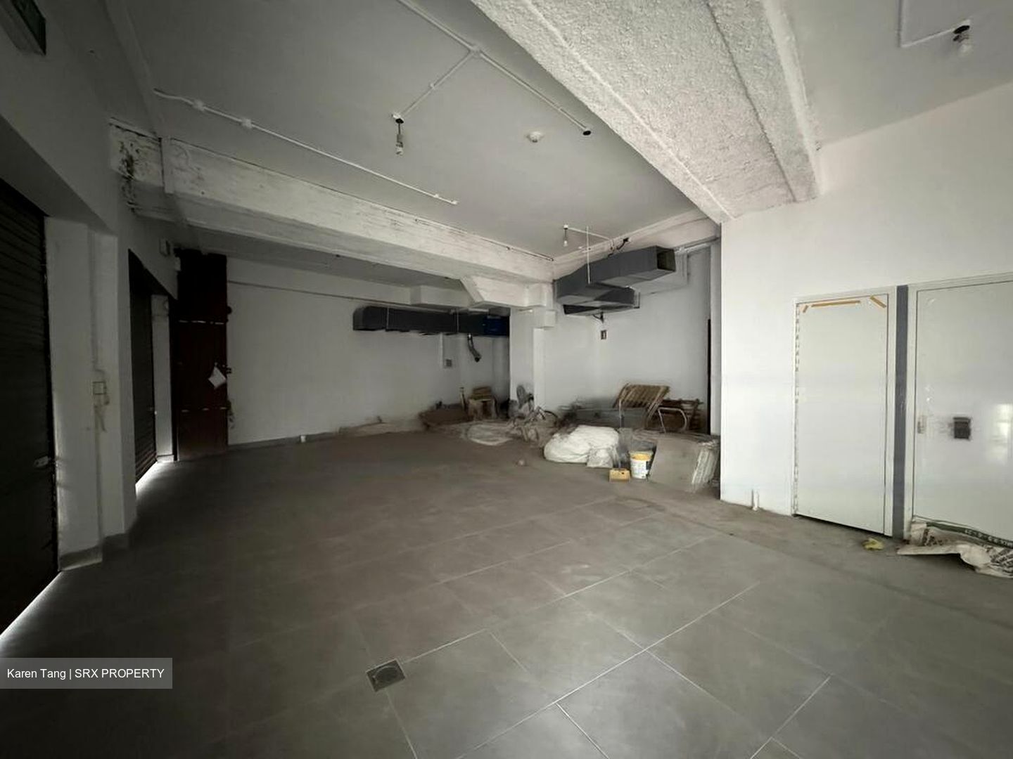 Mackenzie Road (D9), Retail #454044331